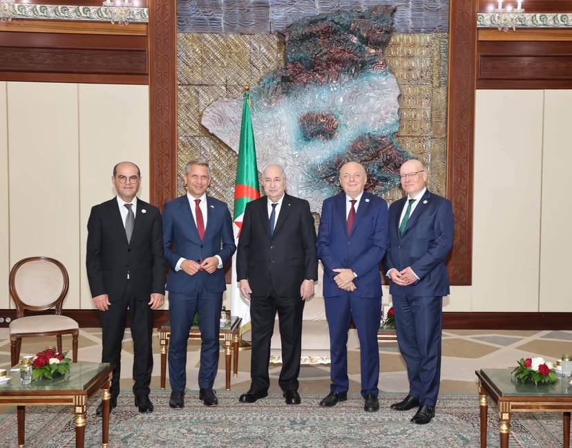 رئيس الجمهورية السيد عبد المجيد تبون يستقبل وزراء الطاقة لدول النمسا، ألمانيا، إيطاليا وتونس المنخرطة في مشروع الممر الجنوبي للهيدروجين (SouthH2)